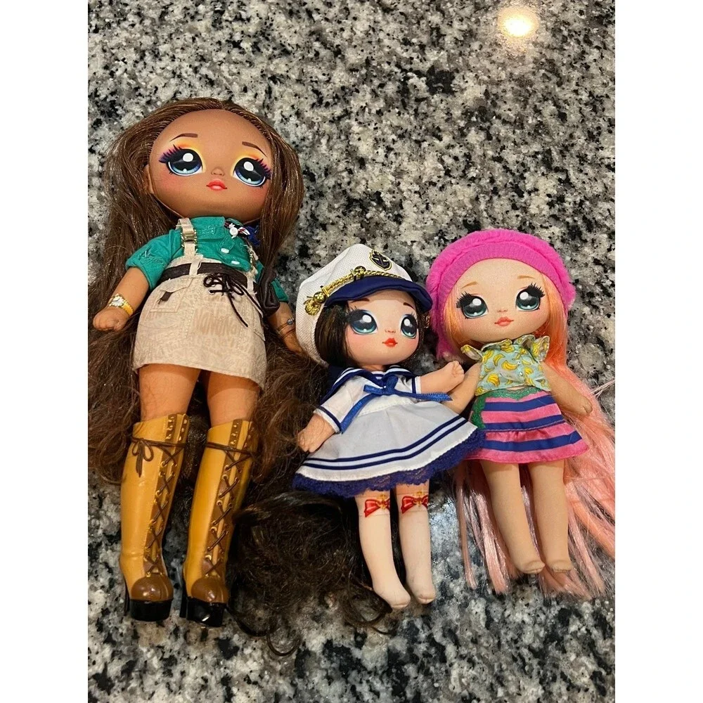 3 Na Na Na Surprise Girl Doll